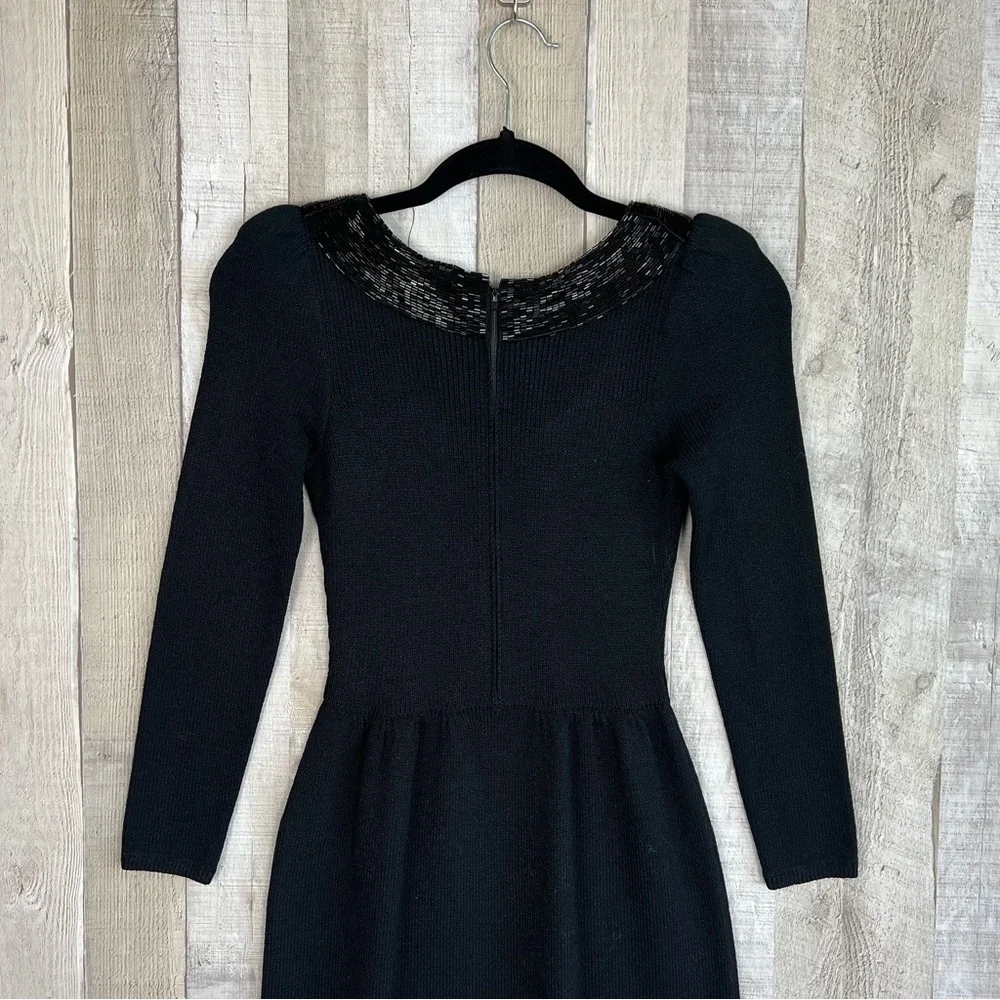 Vintage ST JOHN Lillie Rubin Black
Santana Puff Sleeve Beaded Trim Evening
Dress - Picture 7 of 9